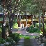 Apartment Residenza Abbaechelu T6 2 Bedroom Sleeps 6 Unit 1