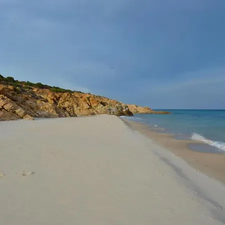 Residenza Abbaechelu T6 2 Bedroom Sleeps 6 Unit 1 Apartmán *