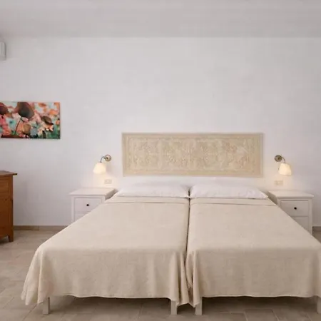 Residenza Abbaechelu T6 2 Bedroom Sleeps 6 Unit 1 *